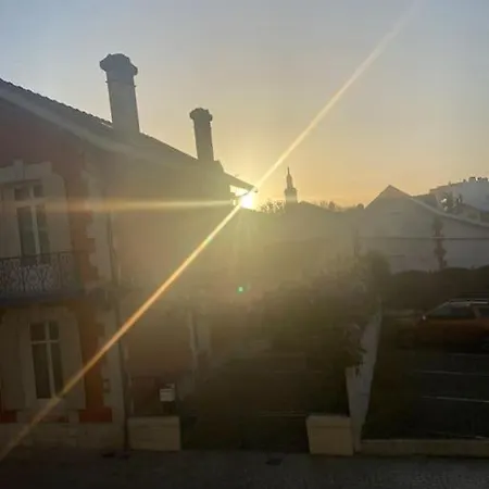 شقة De Standing Au Port De L'aiguillon